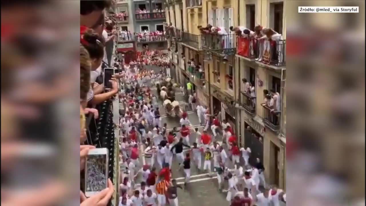 Sześć osób rannych po dorocznej gonitwie byków w Pampelunie