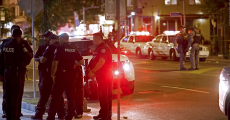 Policja zastrzeliła napastnika z Toronto. Zginął też zakładnik, wśród 13 rannych dziecko