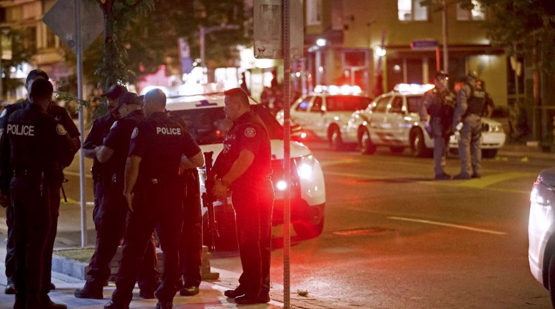 Policja zastrzeliła napastnika z Toronto. Zginął też zakładnik, wśród 13 rannych dziecko