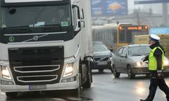 Wjechał tirem w trzyosobową rodzinę. Ojciec zginął na miejscu