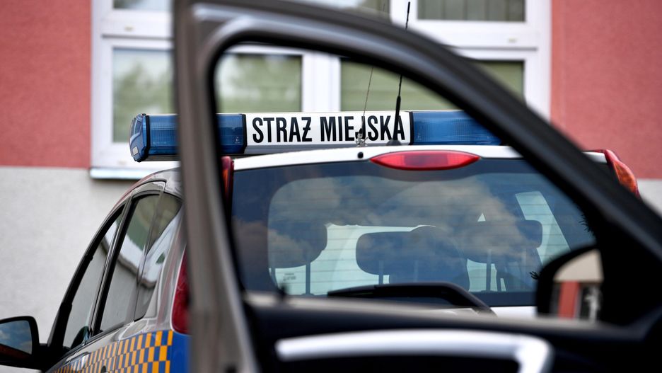 Krzysztof Umiastowski wezwał straż miejską. Co działo się potem?