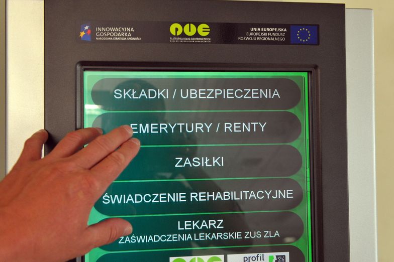 Rząd zastanawia się, jak wesprzeć system emerytalny. Pojawił się pomysł "podatko-składki"