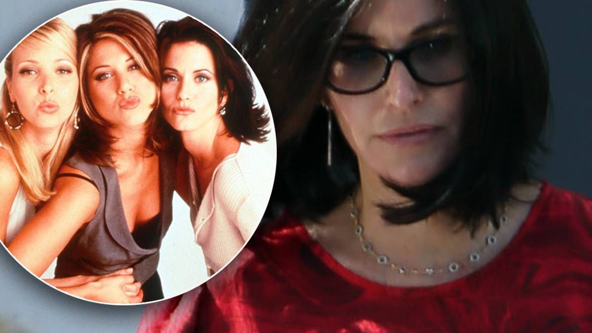 Courteney Cox wciela się w "Przyjaciołach" nie w tę postać, w którą powinna! Dowiedziała się o tym po latach