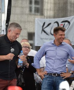 Opozycja ma gigantyczny problem. PiS może zacierać ręce