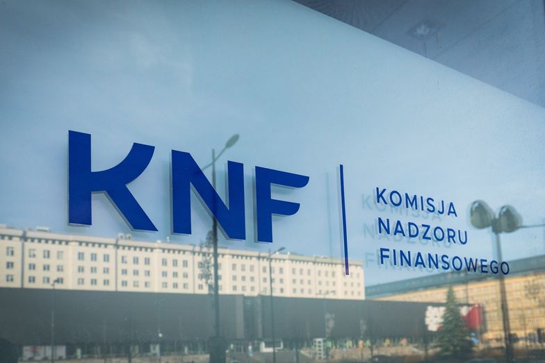 8-osobowy skład KNF wydał zgodę jednogłośnie.