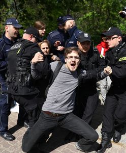 Incydent przed siedzibą KRS. 11 osób zatrzymanych