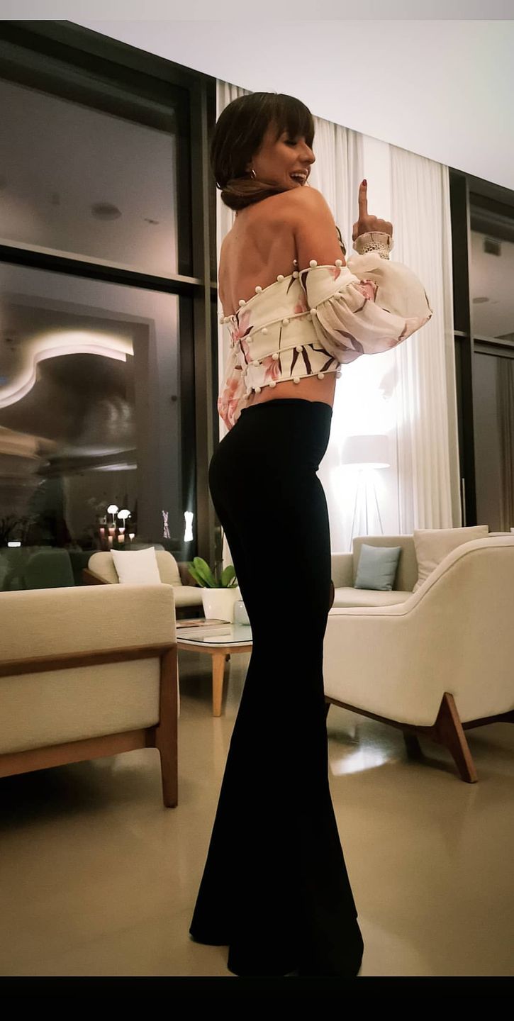 Anna Lewandowska w stylizacji wieczorowej