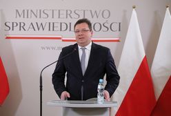 Ministerstwo Sprawiedliwości odpowiada Marianowi Banasiowi: "Ten raport jest prezentem dla nas"