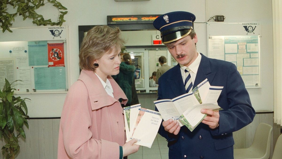 Do wyboru OFE przed 20 laty zachęcali nawet listonosze