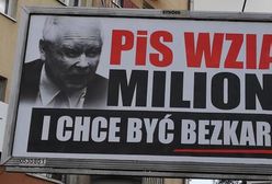 Partia Kaczyńskiego odpowiada na billboardy PO. "PiS odebrał miliony złodziejom"
