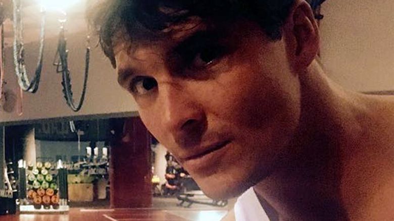 Mikołaj Roznerski na siłowni