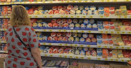 Przełom w Czechach. Supermarkety muszą oddać niesprzedaną żywność na cele charytatywne