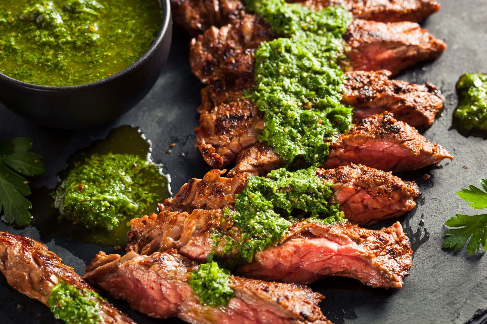 Chimichurri – argentyński sos, który pokochasz