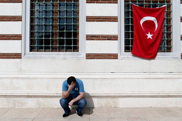Zamach w Stambule: bilans ofiar wzrósł do 43 osób