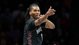 Kolejny nowy zawodnik Lakers. Był wybrany wysoko w drafcie