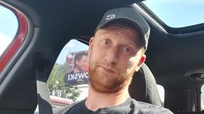 Nigdy o tym nie mówił. Podjechało auto i nagle usłyszał: "Ty ch***"