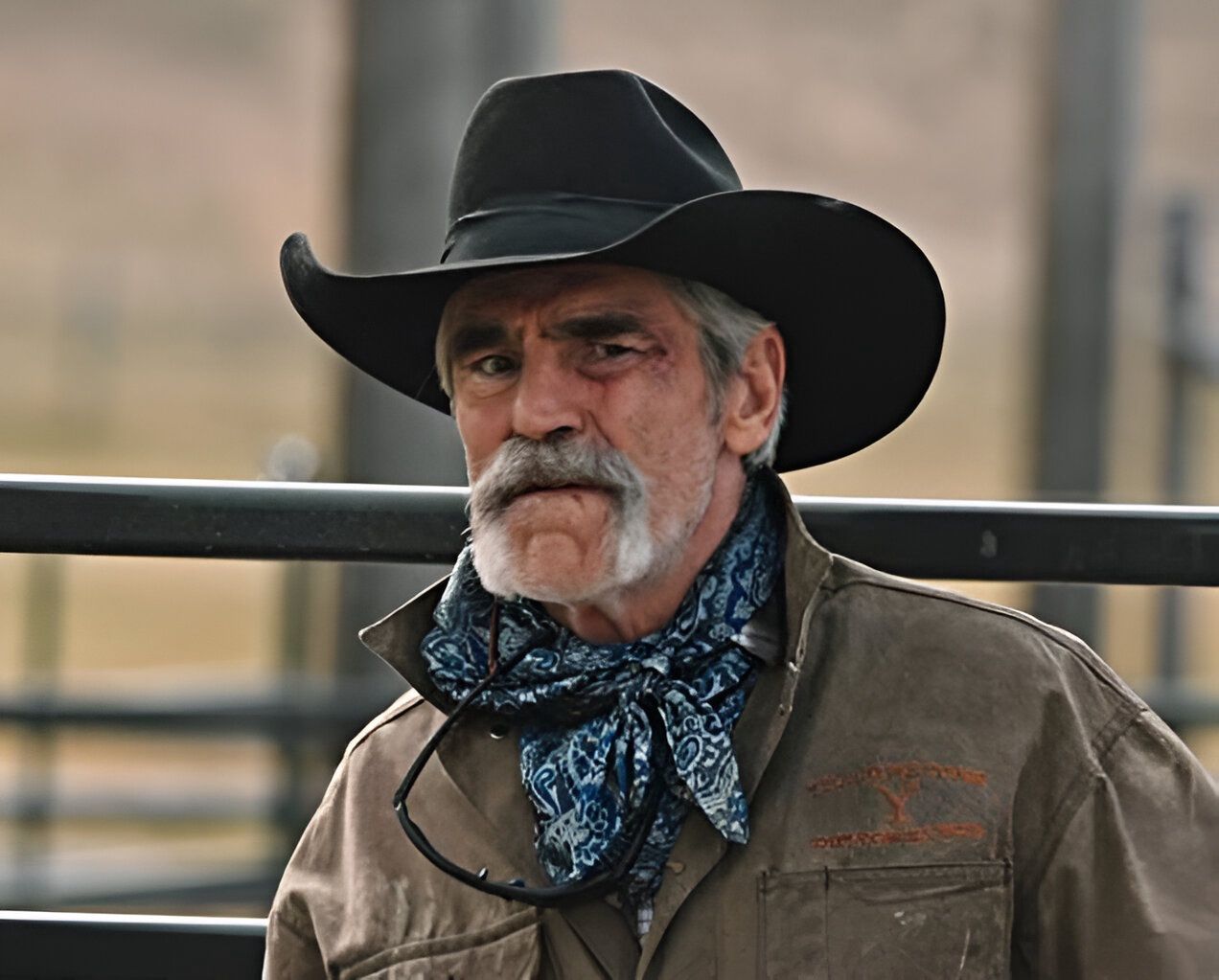 Forrie J. Smith wciela się w "Yellowstone" w Lloyda