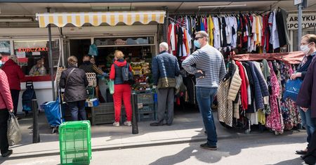 Koronawirus. Godziny dla seniorów wracają od 15 października 2020 roku. Są zmiany