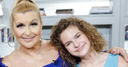 Katarzyna Skrzynecka chwali się ŚWIADECTWEM 13-letniej córki
