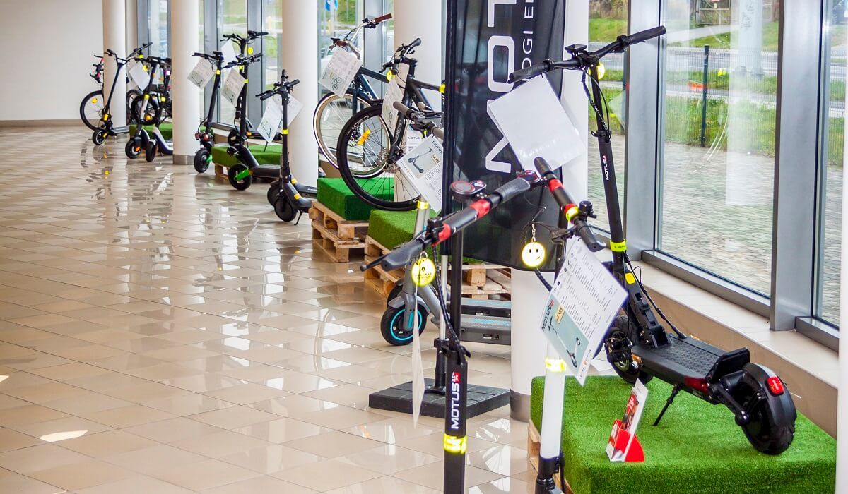 Sklep i serwis hulajnóg elektrycznych Voltmax Center