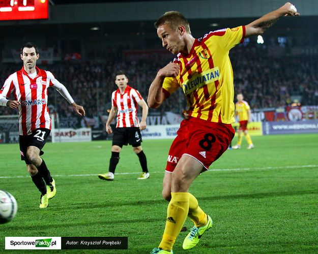 - Stać nas na wyjście z grupy - mówi piłkarz Korony Kielce