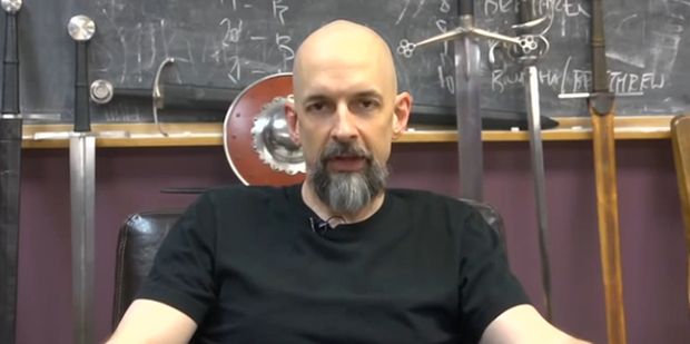 Neal Stephenson posmutniał - prace nad Clang wstrzymane
