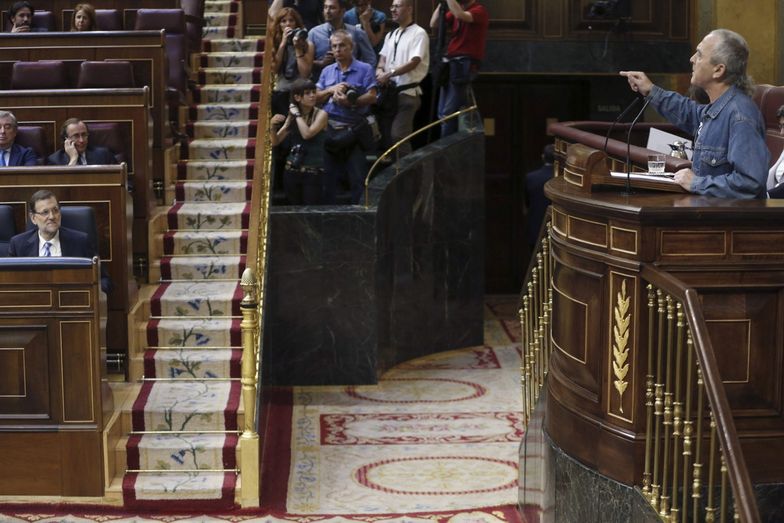 Monarchia w Hiszpanii. Parlament debatuje nad ustawą abdykacyjną