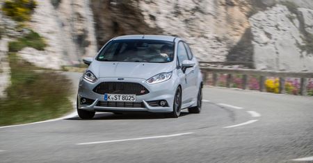 Ford Fiesta ST200 (2016) - nowe zdjęcia i polska cena