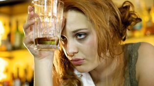 "Alkoholowa twarz". Ekspert mówi, jak można ją rozpoznać