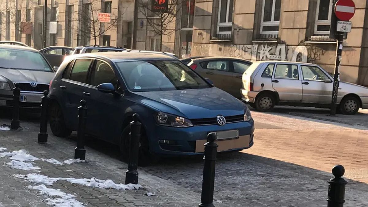 Niektórzy mają swój patent na szybsze rozgrzewanie silnika