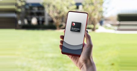Smartfony nowe, ale procesory starsze. Czyli sposób na walkę z drożyzną