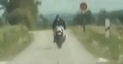 Ucieczkę przed policją zakończył w rowie