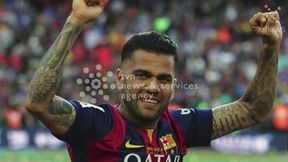 Alves "obiema nogami poza Barceloną". "Prezydent klubu wie, co może zrobić"