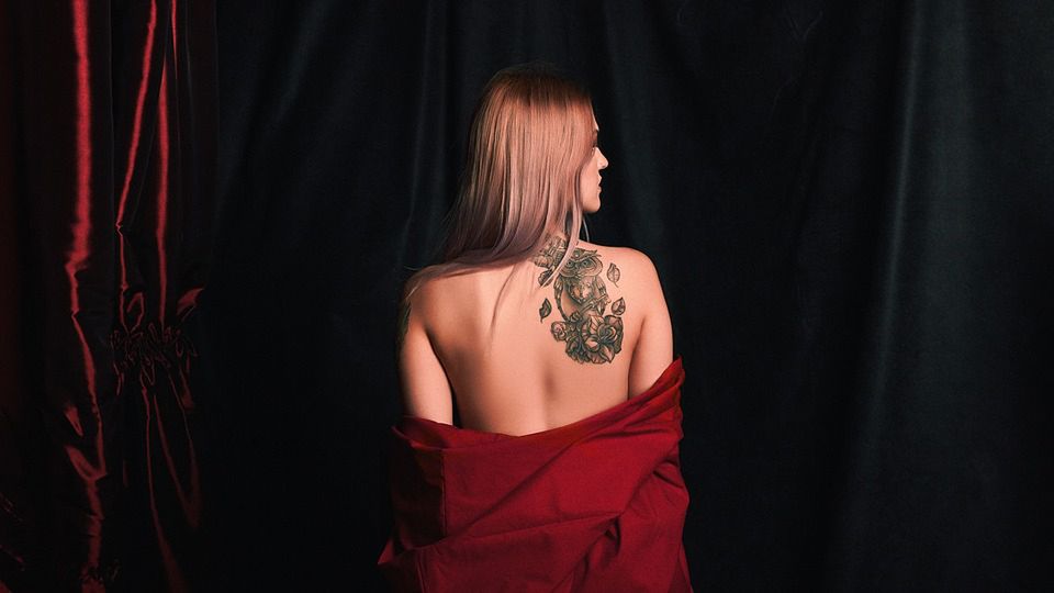 Tatuaże damskie na plecach