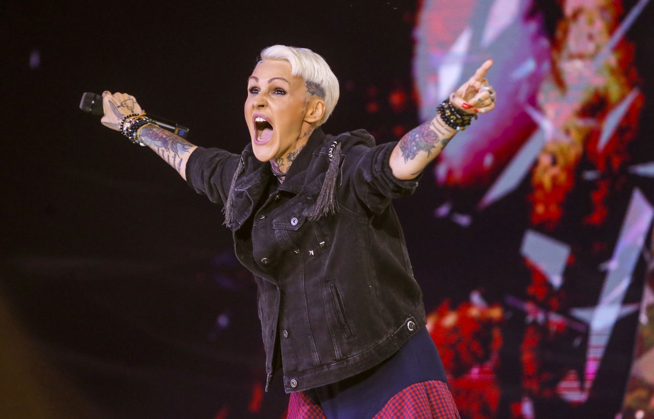 Agnieszka Chylińska wyśmiewa plotkę o wyjeździe z mężem na Florydę. "Nawet we Fromborku nie byliśmy razem"