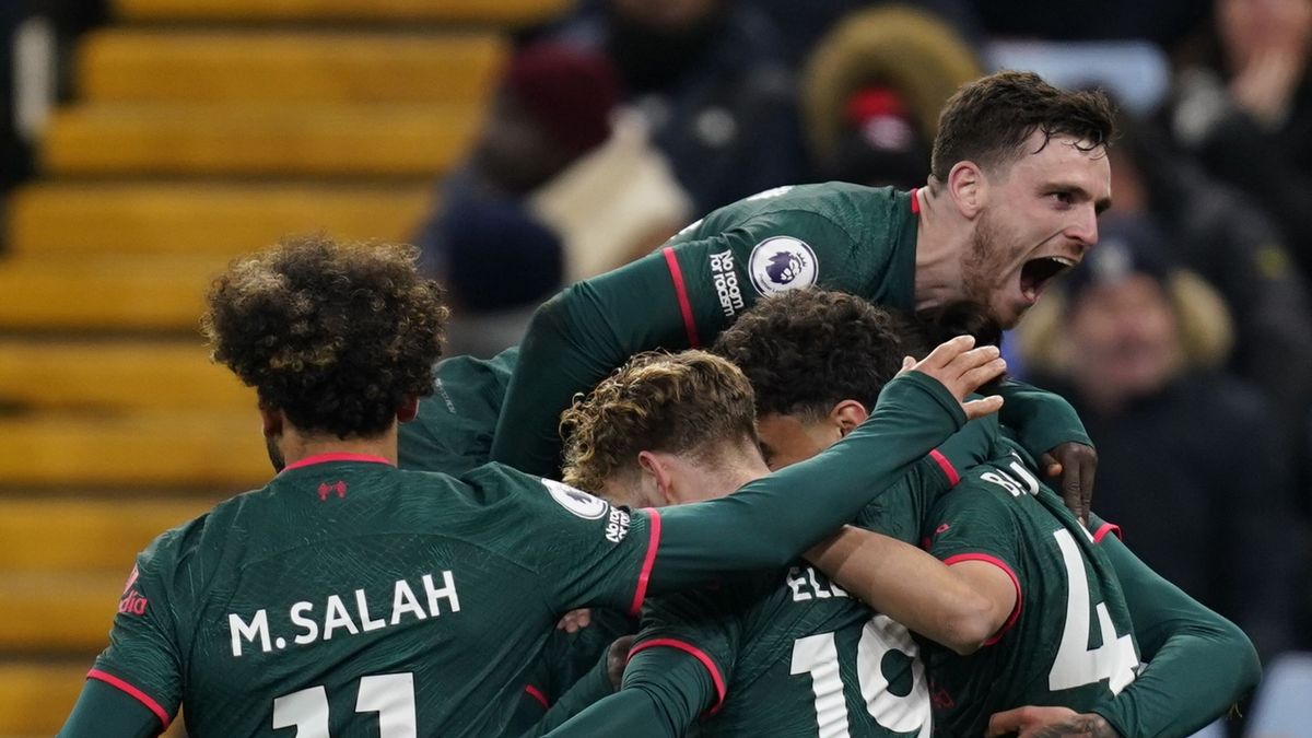 PAP/EPA / Tim Keeton / Na zdjęciu: radość piłkarzy Liverpool FC