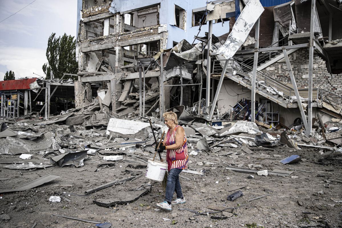 Na zdjęciu Donieck po ataku Rosji. Zdjęcie z sierpnia 2022 r.