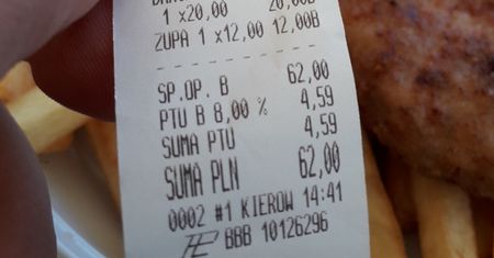 Paragon z Jastarni. Cena obiadu dla 4 osób? Przecieraliśmy oczy ze zdumienia