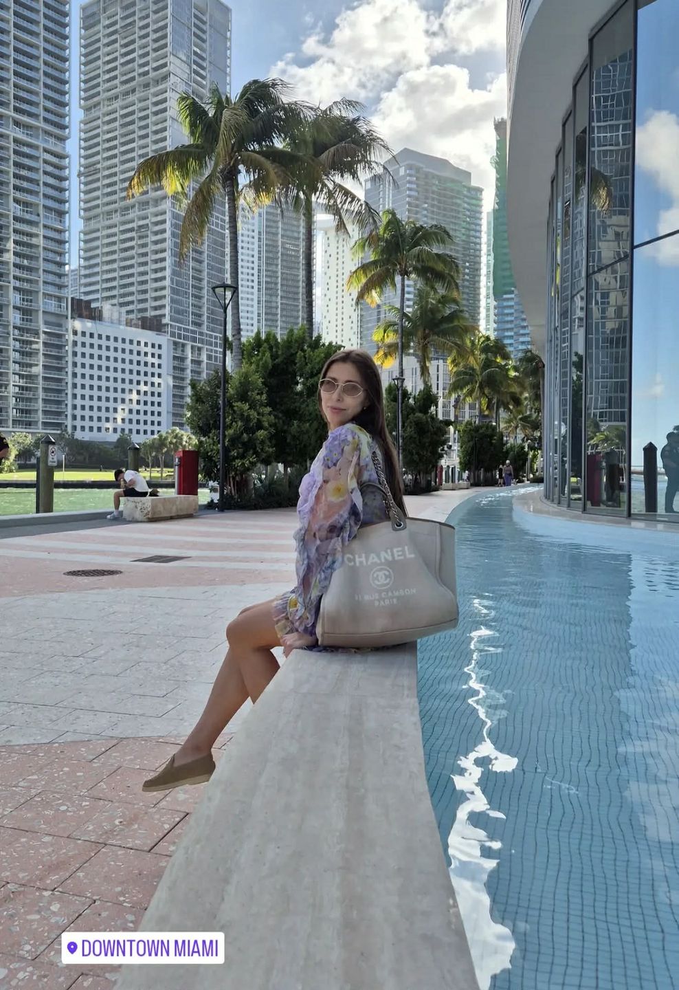 Paweł Deląg podbija Miami u boku ciężarnej ukochanej