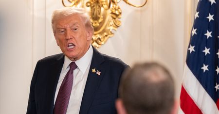 Trump opublikował obraźliwy film dla demokratów. Wygenerowany przez AI