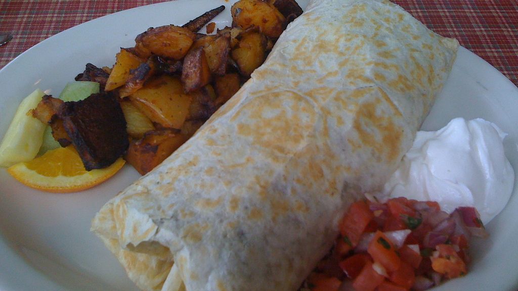 Burrito z fasolą i serem