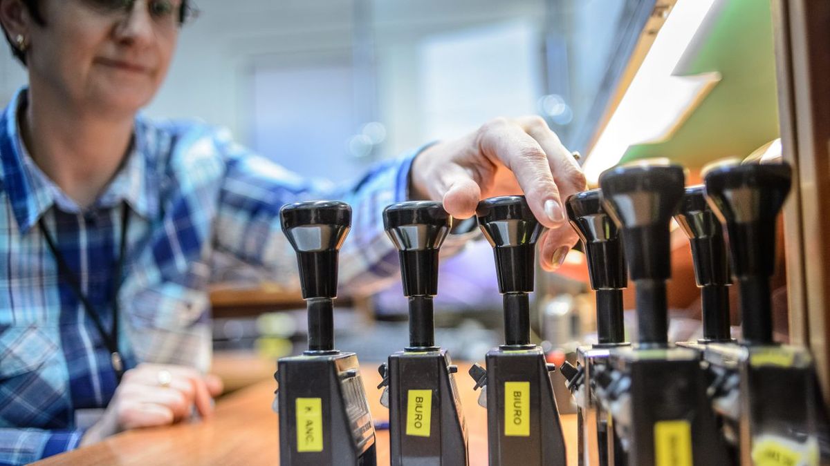 Tylko w Ministerstwie Finansów przyznano 2450 nagród na kwotę blisko 36 tys. zł