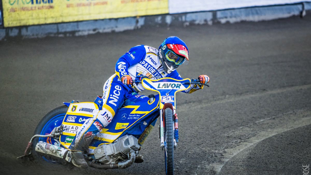 Materiały prasowe / Róża Koźlikowska / Na zdjęciu: Adrian Miedziński