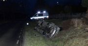 18-latek w BMW nie wyrobił się na zakręcie. W aucie były 4 osoby