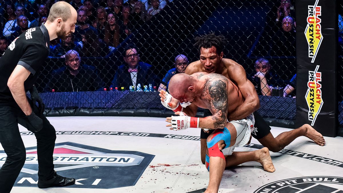 Materiały prasowe / kswmma.com / Na zdjęciu: Łukasz Chlewicki (z przodu) i Mansour Barnaoui (z tyłu)