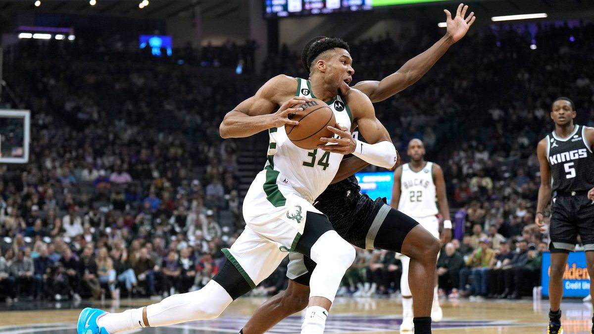 Zdjęcie okładkowe artykułu: Getty Images / Thearon W. Henderson / Giannis Antetokounmpo w akcji