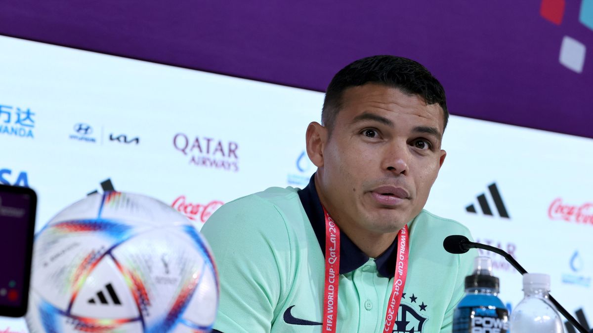 PAP/EPA / Ali Haider / Na zdjęciu: Thiago Silva