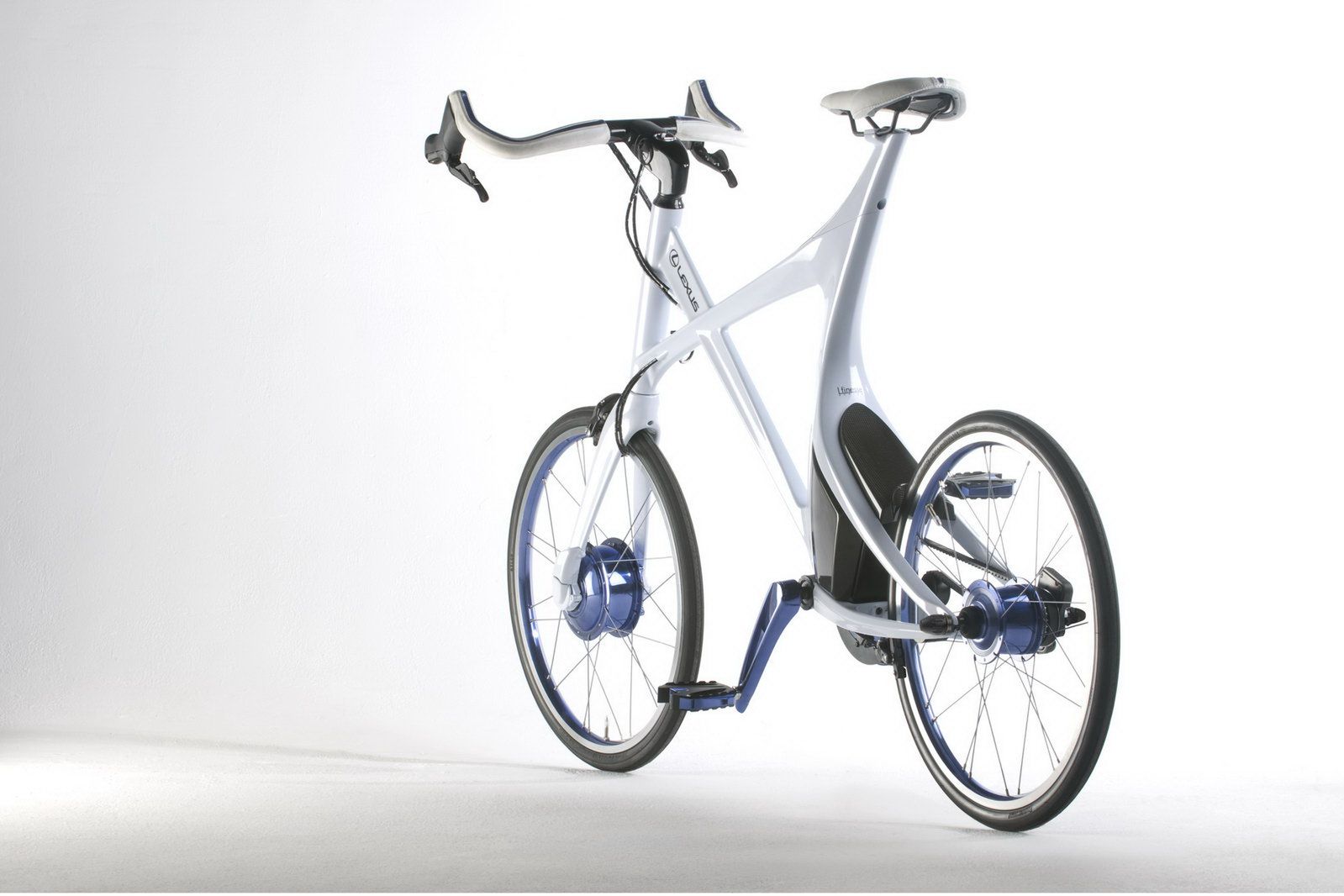 Lexus-Hybrid-Bicycle-10