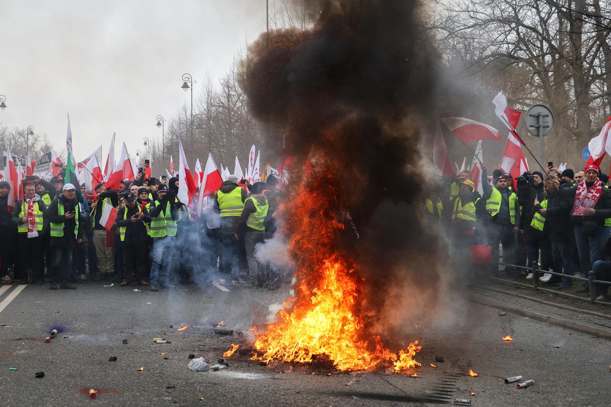 Negocjacje z rolnikami do ostatniej chwili. Wiemy, co działo się w nocy