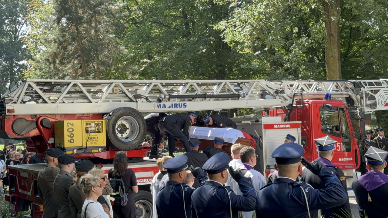 Pogrzeb tragicznie zmarłego strażaka z Poznania